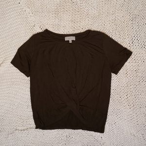 4 for $12 🧚‍♀️ Dark Brown Green Twist Waist Tee
